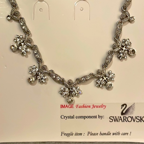 Necklace and earrings set, with Swarovski crystals - Picture 3 of 5
